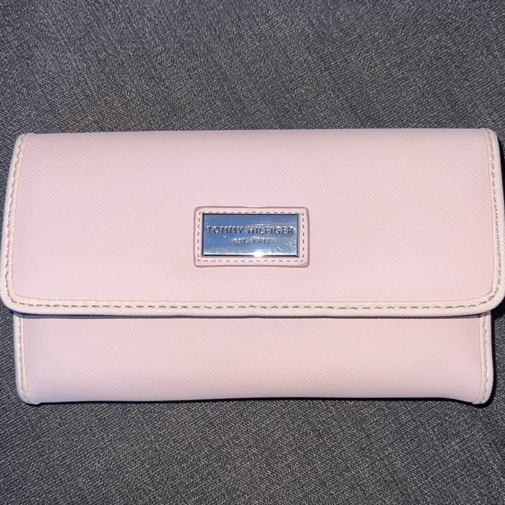 Tommy Hilfiger Trifold Wallet for Women - Pink Blush